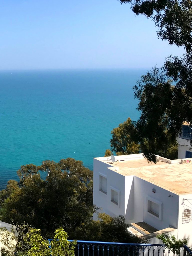 Beaches in Tunis: Where to book your Airbnb near a beach